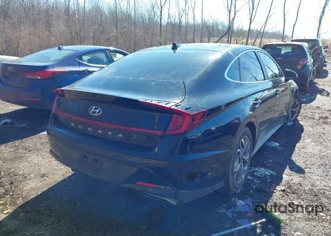 2021 Hyundai Sonata Sel z USA, uszkodzony, nr VIN 5NPEL4JA5MH121420